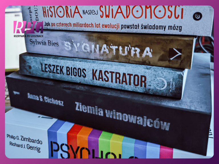 Góra książek, którą przywiozłam z 10. Targów Książki w Białymstoku